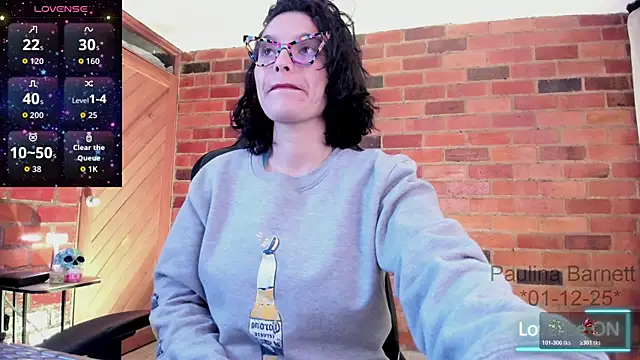 Snapshot of paulinabarnett- chatting on 2, 12, 2025 paulinabarnett- online show from 2, 12, 2025