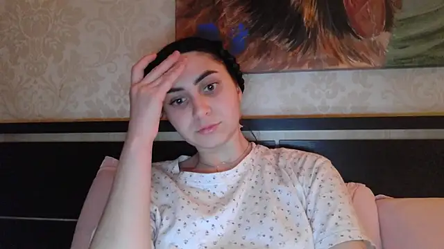 Kashtanka  online show from 13, 2, 2025