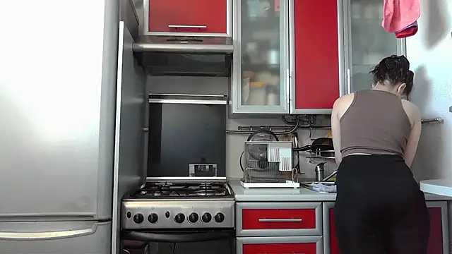 Kashtanka  online show from 25, 2, 2025