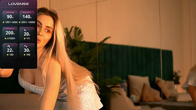 Kylie Benton online show from 19, 3, 2025