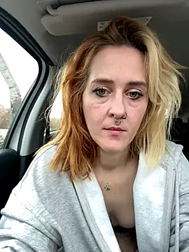 Snapshot of JoleneFuego chatting on 9, 11, 2025 JoleneFuego online show from 9, 11, 2025