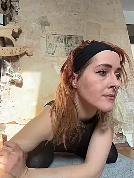 JoleneFuego online show from 2, 2, 2026