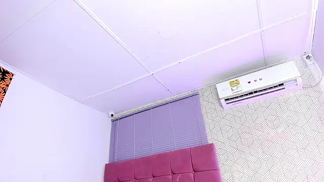 quianna  online show from 14, 3, 2025