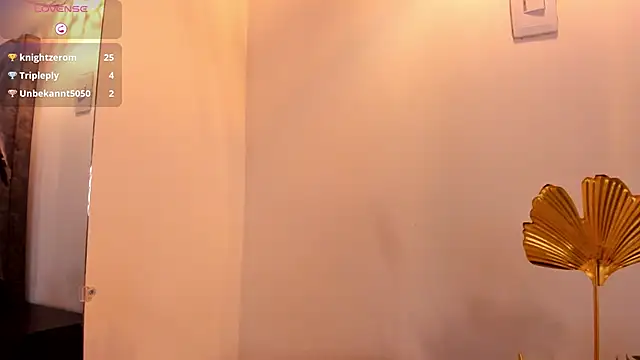 Mia ross16 online show from 9, 2, 2025