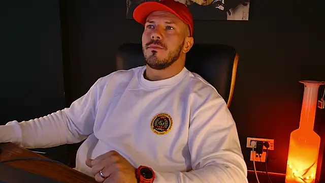 AngeloEric online show from 2, 10, 2025