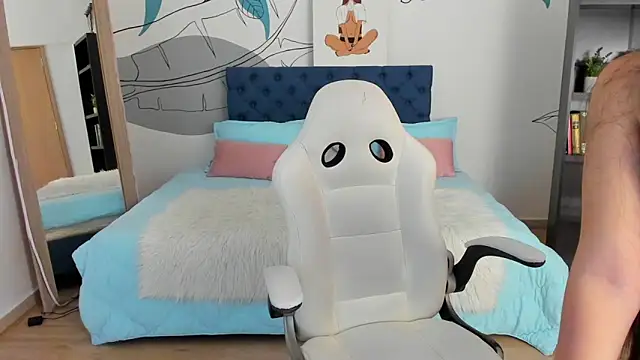 Snapshot of zoe_turnner_18 chatting on 21, 9, 2025 zoe turnner 18 online show from 21, 9, 2025