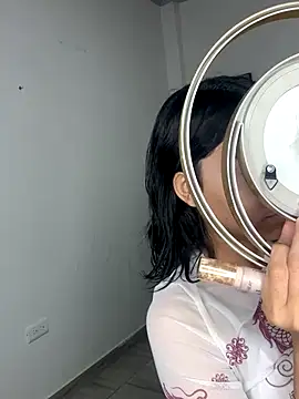 Snapshot of lilithTeen1_ chatting on 19, 11, 2025 lilithTeen1 online show from 19, 11, 2025