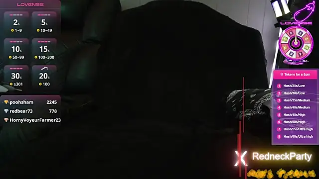 Snapshot of RedneckWants2PlayNow chatting on 17, 12, 2025 RedneckWants2PlayNow online show from 17, 12, 2025