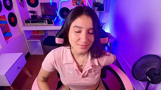 sweetyy lollipop online show from 11, 3, 2025