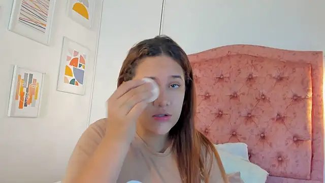 aprill21  online show from 16, 12, 2024