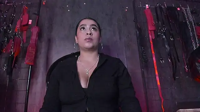 Carolina Arias online show from 3, 10, 2025