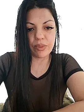 Snapshot of Paulitta- chatting on 3, 1, 2025 Paulitta- online show from 3, 1, 2025