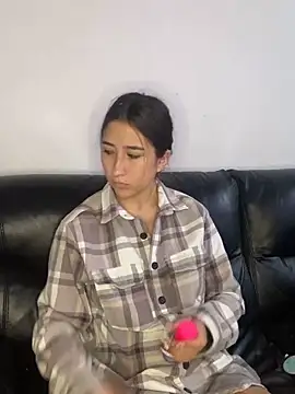 Snapshot of _Luuna chatting on 10, 3, 2025 Luuna online show from 10, 3, 2025