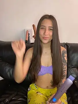 Snapshot of _Luuna chatting on 19, 9, 2025 Luuna online show from 19, 9, 2025