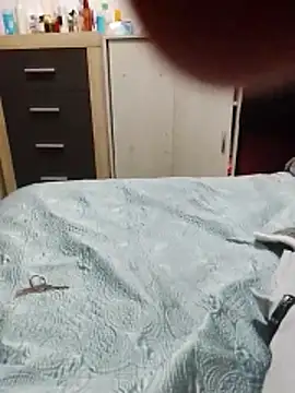 Arielmende online show from 23, 2, 2026