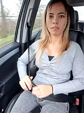 allinqueen online show from 22, 1, 2025