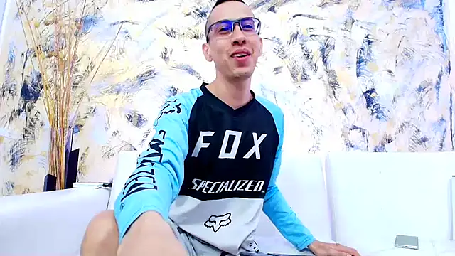 Pipe Rudecatt online show from 25, 2, 2025