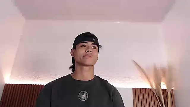 Snapshot of zander_2120 chatting on 14, 1, 2025 zander 2120 online show from 14, 1, 2025