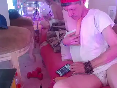 Snapshot of laye19 chatting on 21, 1, 2025 laye19 online show from 21, 1, 2025