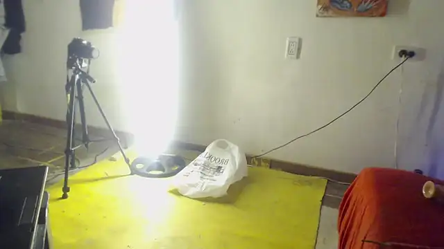 Snapshot of laye19 chatting on 9, 3, 2025 laye19 online show from 9, 3, 2025