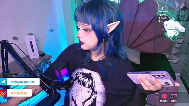 toky doll online show from 25, 9, 2025