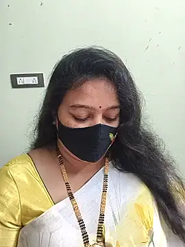 neelu-hoty online show from 24, 2, 2026