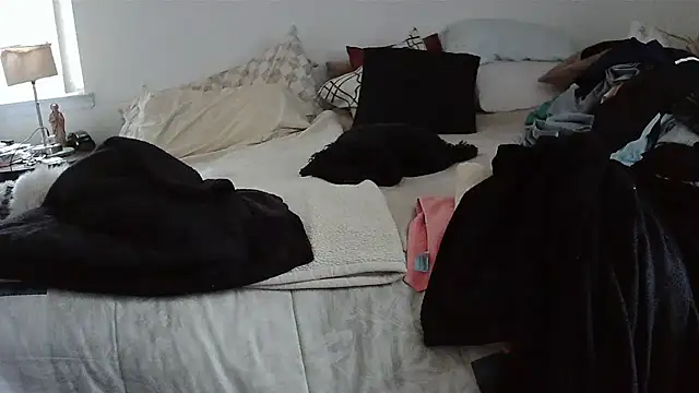 Snapshot of Hand69someguy chatting on 18, 11, 2025 Hand69someguy online show from 18, 11, 2025