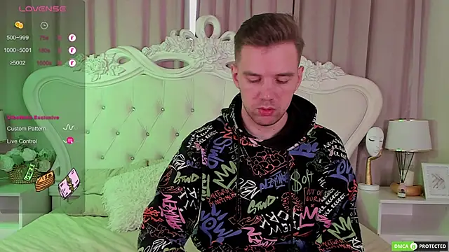 ArthurWhitee online show from 6, 11, 2025