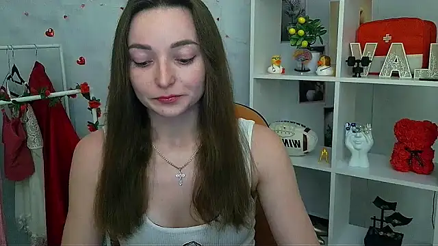  Barbie Kiss  online show from 15, 2, 2026