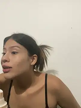 Snapshot of Sofia__cute3 chatting on 20, 2, 2025 Sofia cute3 online show from 20, 2, 2025