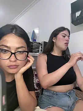 Snapshot of Sofia__cute3 chatting on 26, 9, 2025 Sofia cute3 online show from 26, 9, 2025