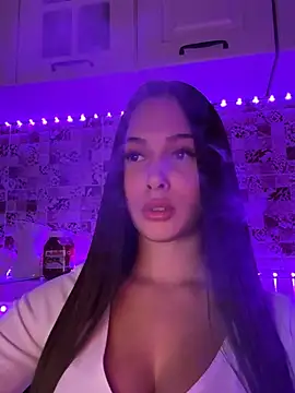 EricaWalls online show from 13, 1, 2025