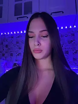 EricaWalls online show from 3, 2, 2025