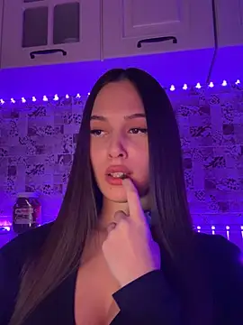 EricaWalls online show from 6, 2, 2025