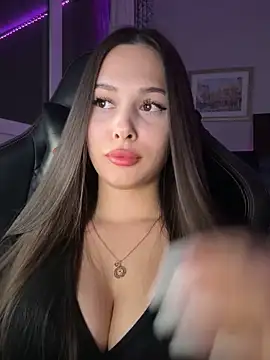 EricaWalls online show from 22, 11, 2025