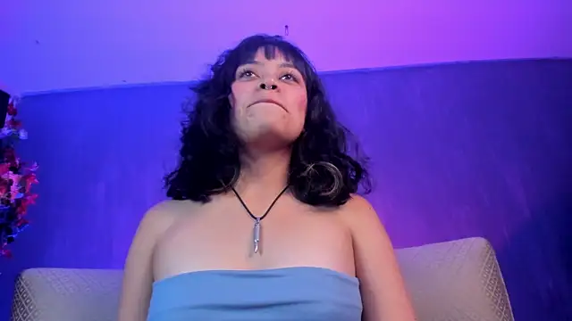 Snapshot of vanelope11 chatting on 20, 2, 2025 vanelope11 online show from 20, 2, 2025