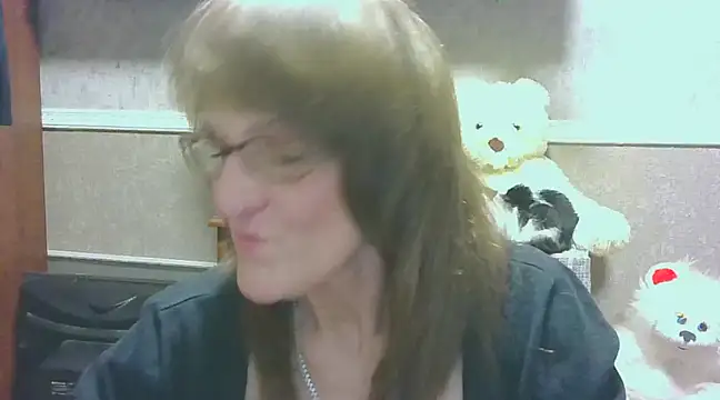 Manulyonok51 online show from 5, 3, 2025