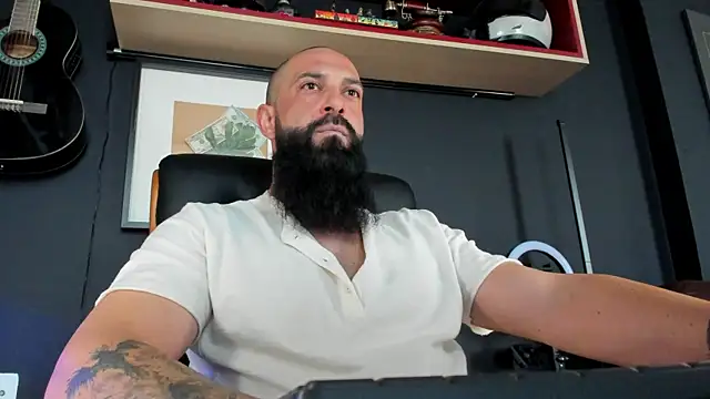 axxelrich  online show from 5, 2, 2025