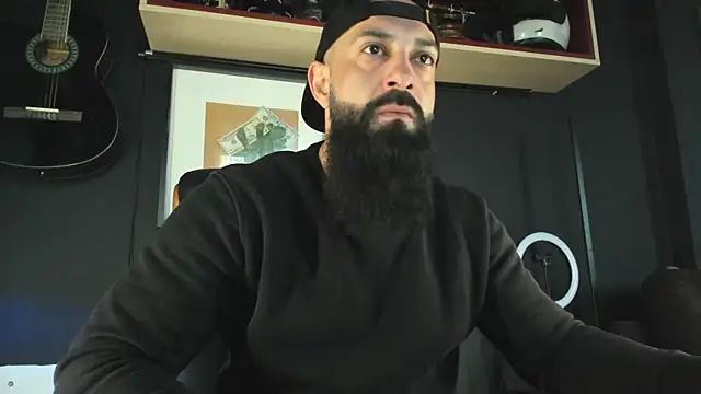 axxelrich  online show from 11, 2, 2025