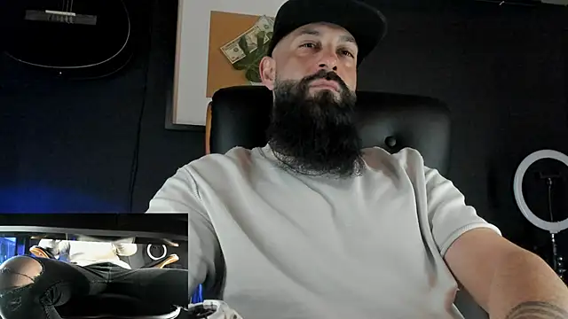 axxelrich  online show from 19, 2, 2025