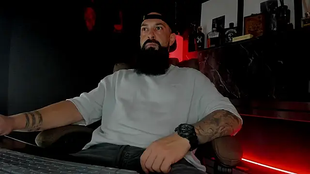 axxelrich  online show from 6, 10, 2025