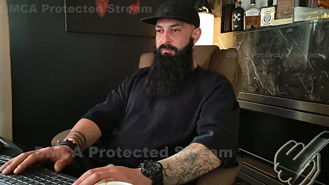 axxelrich  online show from 6, 4, 2026