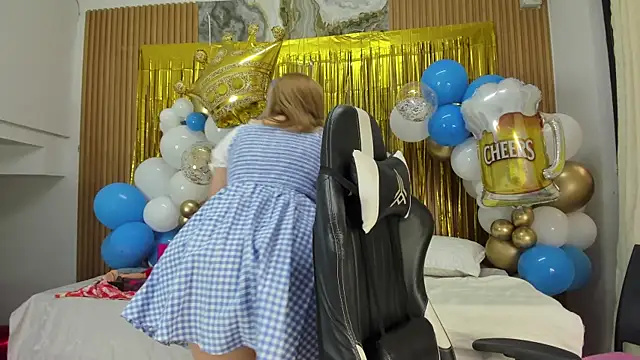 Danna topless online show from 2, 10, 2025