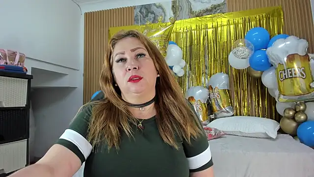 Danna topless online show from 6, 10, 2025