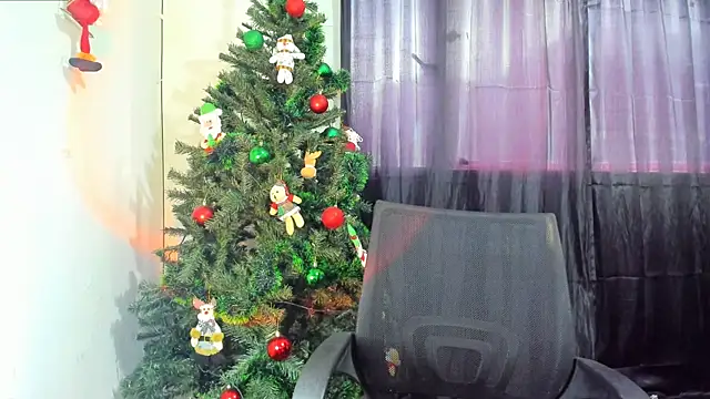 litle mily  online show from 8, 1, 2025