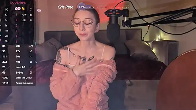 Snapshot of lovelylucyy chatting on 8, 2, 2025 lovelylucyy online show from 8, 2, 2025