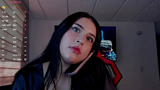 Snapshot of Charlotte_greys chatting on 16, 9, 2025 Charlotte greys online show from 16, 9, 2025