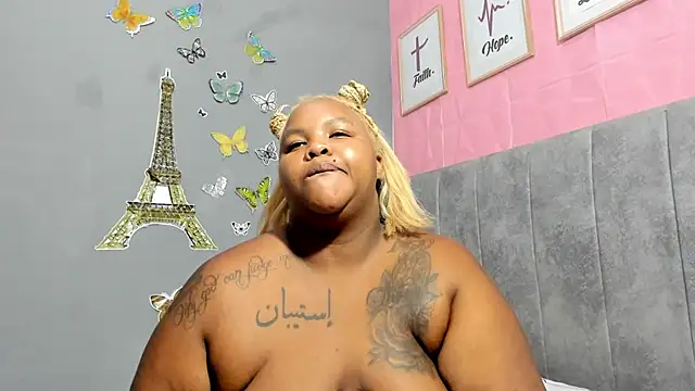 briyinabloom  online show from 4, 2, 2025