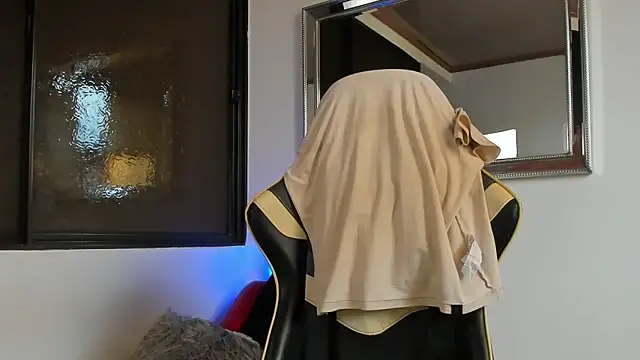 julian wallace online show from 31, 3, 2026