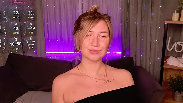 MilaBott online show from 4, 2, 2025